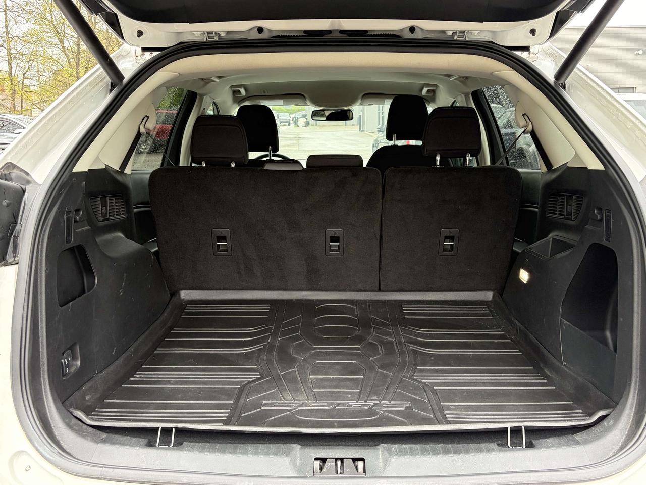 2024 Ford Edge SEL AWD Photo
