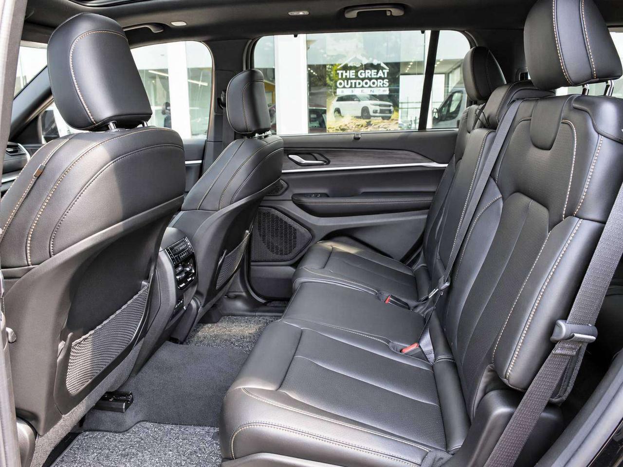 2026 Jeep Grand Cherokee L 85TH ANNIVERSARY | Leather | 7-PASS | Tow Pkg Photo