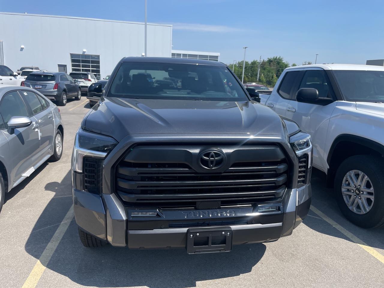2026 Toyota Tundra LIMITED HYBRID Photo