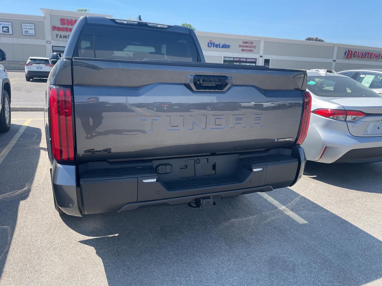 2026 Toyota Tundra LIMITED HYBRID Photo