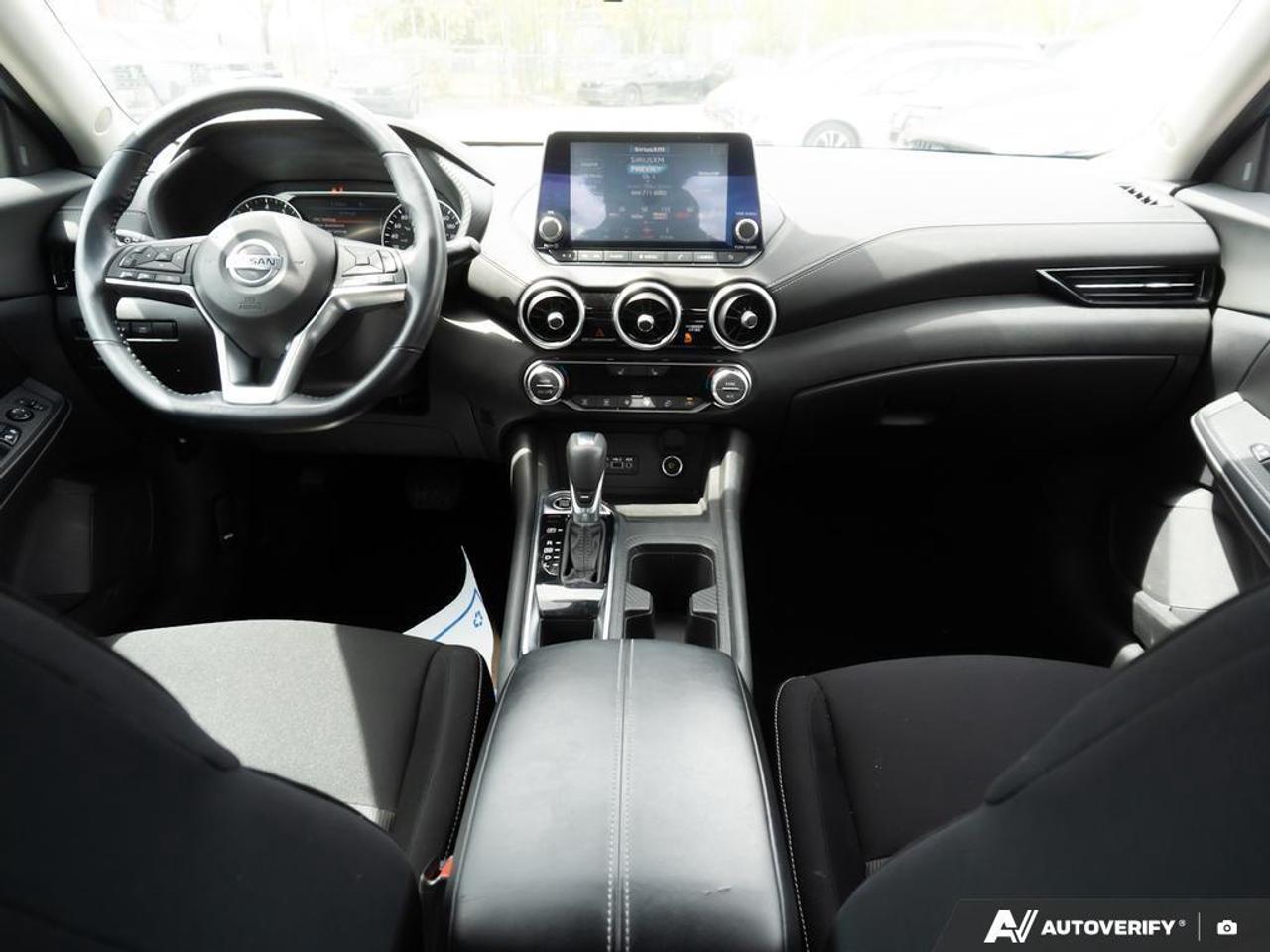 2020 Nissan Sentra  Photo