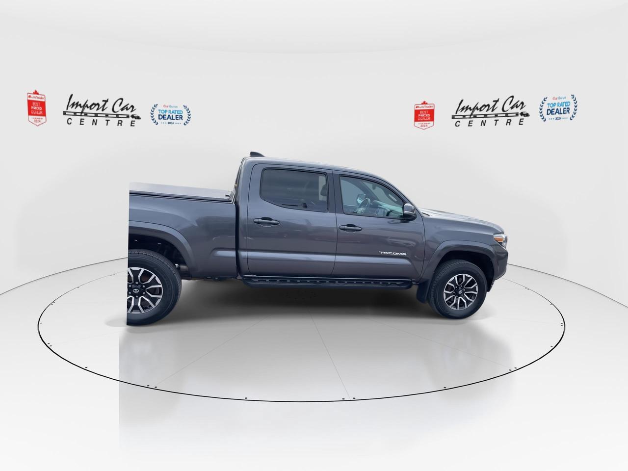 2020 Toyota Tacoma PREMIUM PKG, LEATHER, ROOF, NAVI, TONNEAU COVER, S Photo