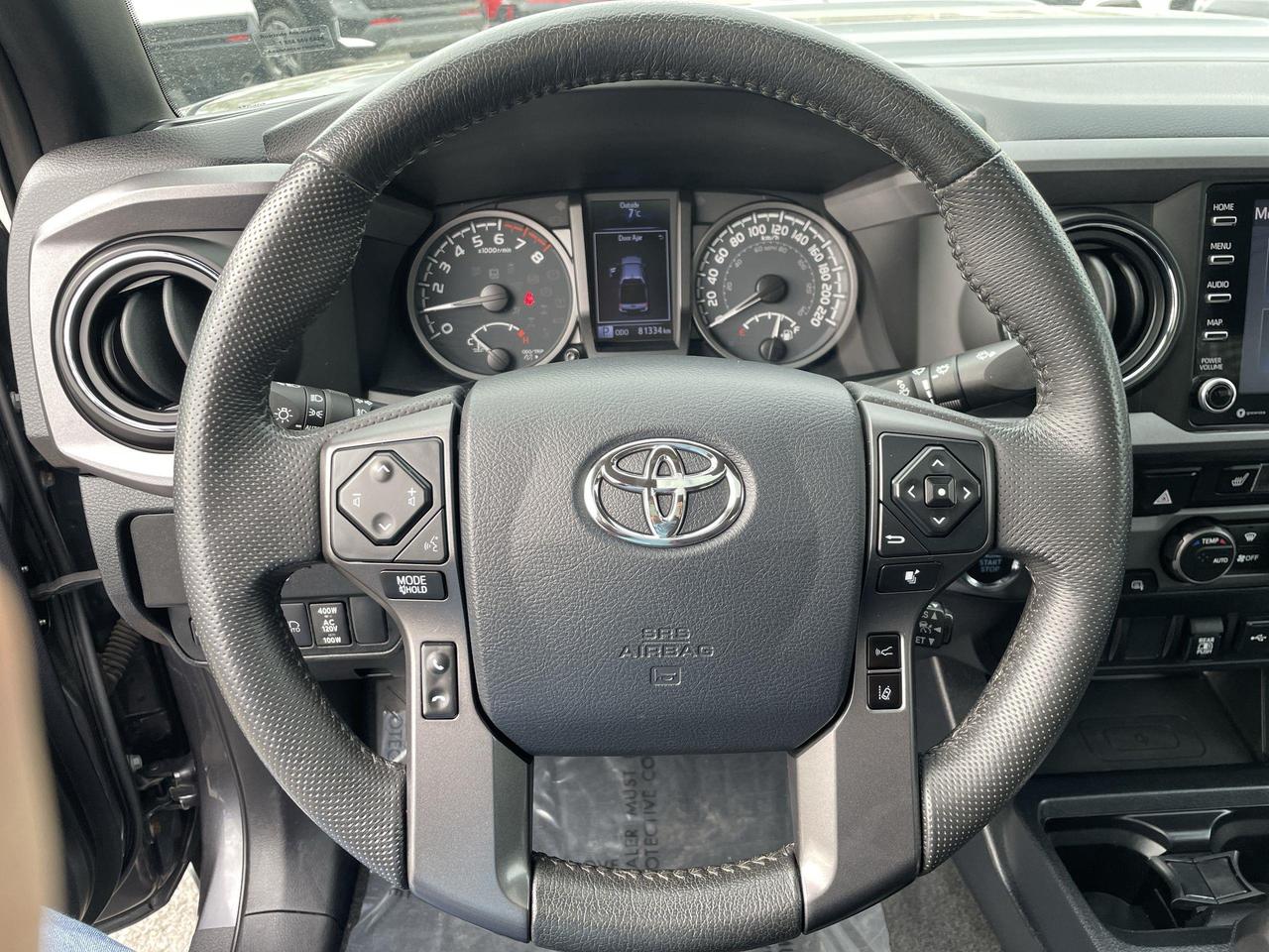 2020 Toyota Tacoma PREMIUM PKG, LEATHER, ROOF, NAVI, TONNEAU COVER, S Photo
