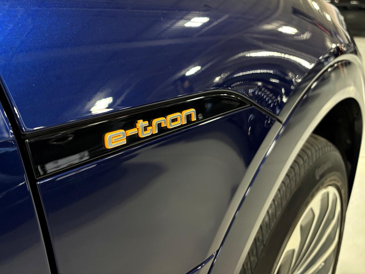 2022 Audi E-Tron Sportback Progressiv|QUATTRO|S-LINE|CLUSTERNAV|3DCAM|LEATHER Photo3
