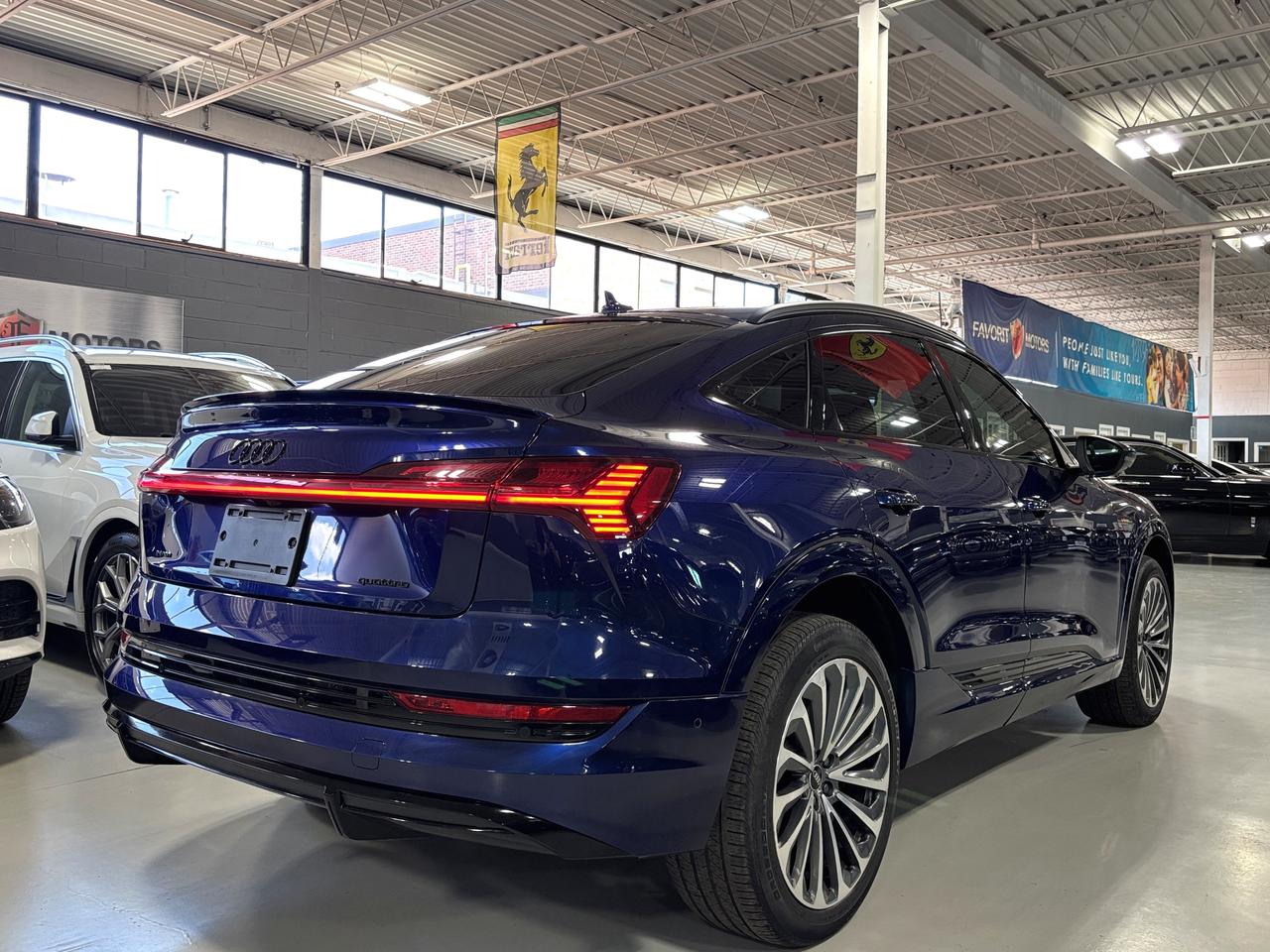 2022 Audi E-Tron Sportback Progressiv|QUATTRO|S-LINE|CLUSTERNAV|3DCAM|LEATHER Photo4