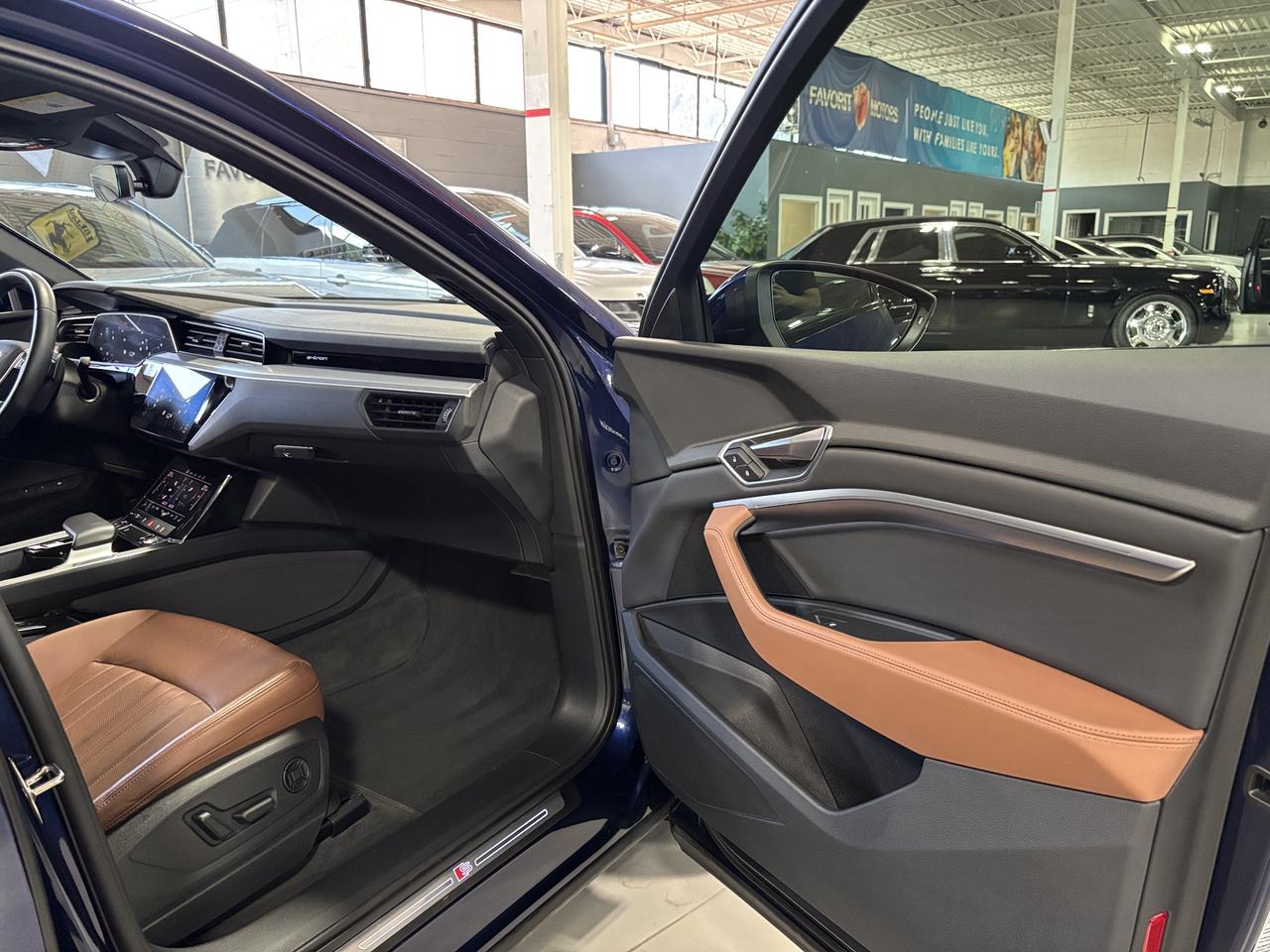 2022 Audi E-Tron Sportback Progressiv|QUATTRO|S-LINE|CLUSTERNAV|3DCAM|LEATHER Photo