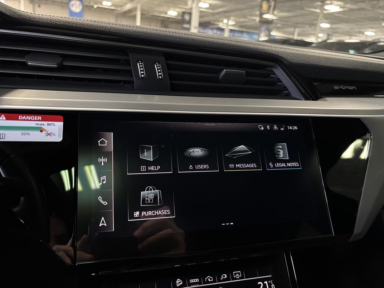 2022 Audi E-Tron Sportback Progressiv|QUATTRO|S-LINE|CLUSTERNAV|3DCAM|LEATHER Photo
