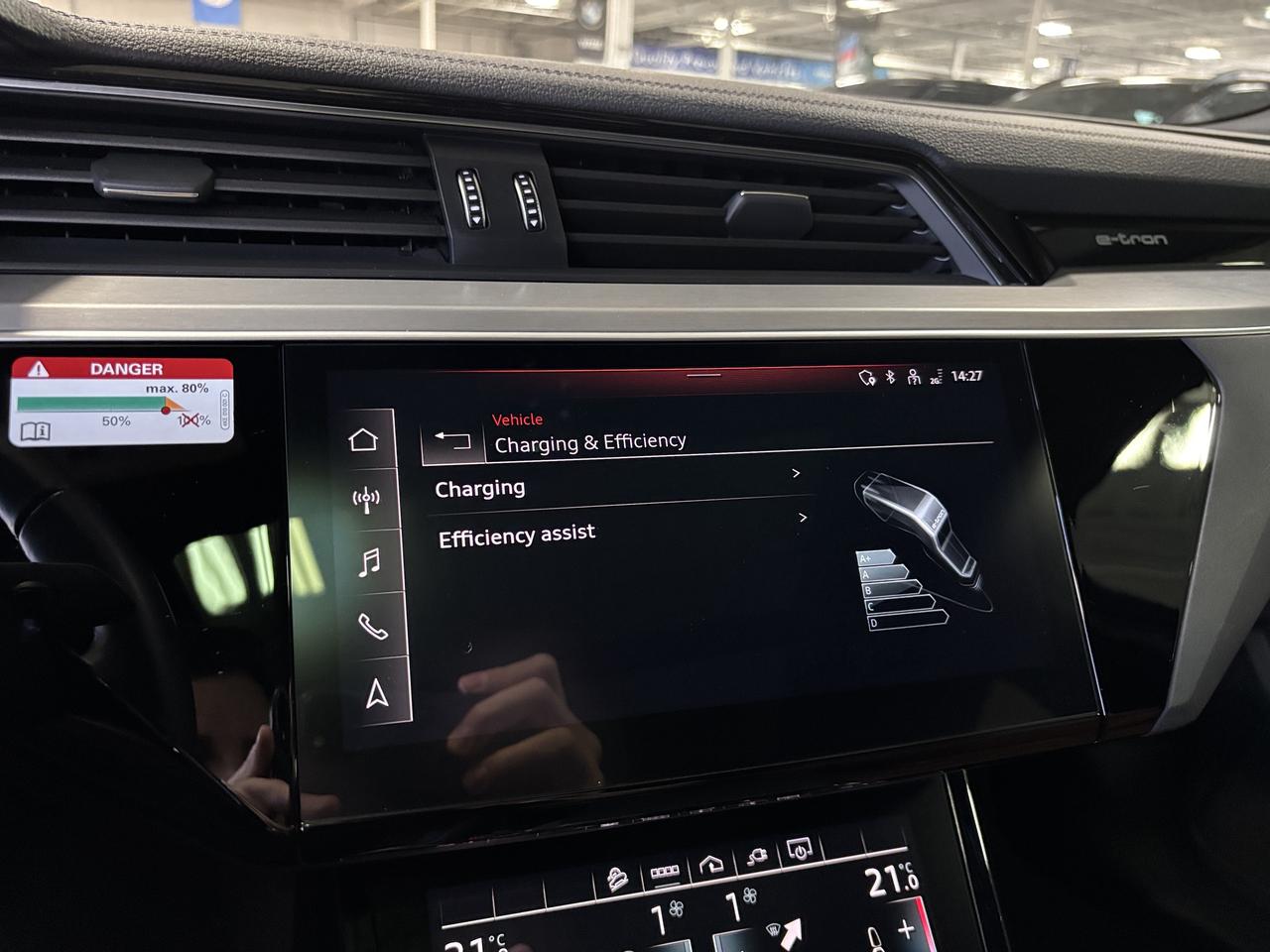 2022 Audi E-Tron Sportback Progressiv|QUATTRO|S-LINE|CLUSTERNAV|3DCAM|LEATHER Photo