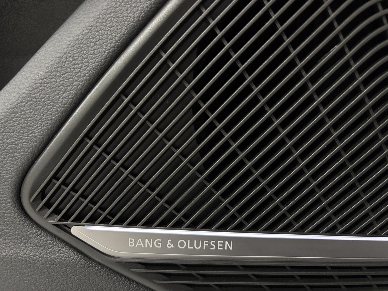 2025 Audi RS 5 Coupe QUATTRO| CARBON APR INTAKE | CARBON WING | MASSAGE Photo