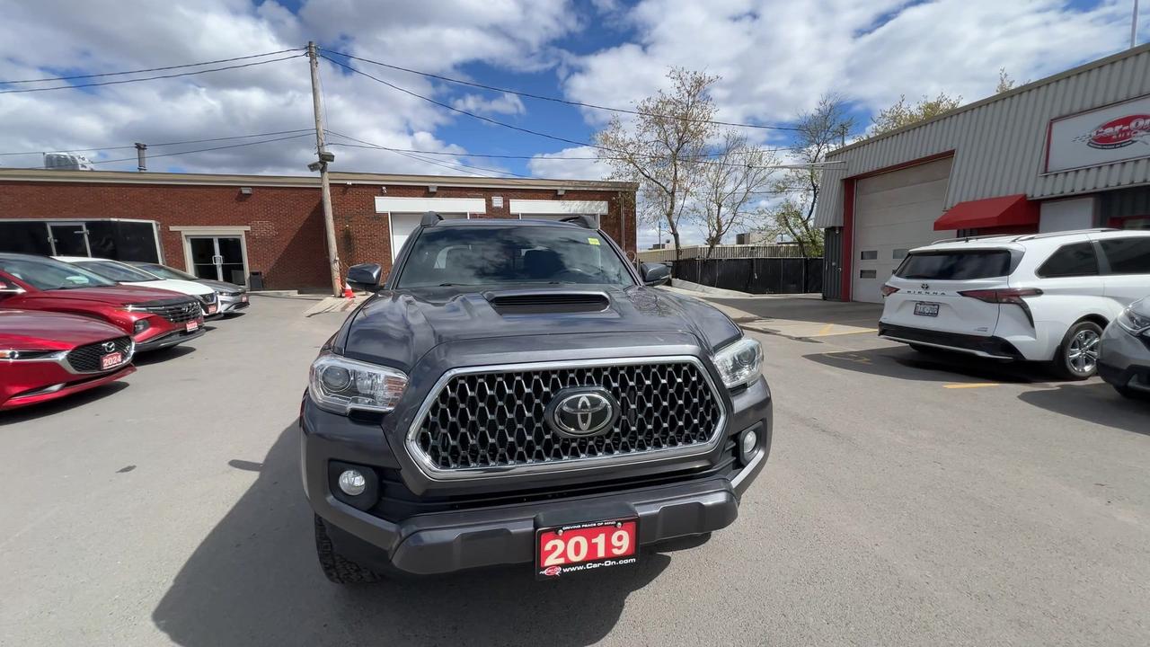 2019 Toyota Tacoma TRD SPORT UPGRADE 4X4 | 6-SPEED |LEATHER | SUNROOF Photo