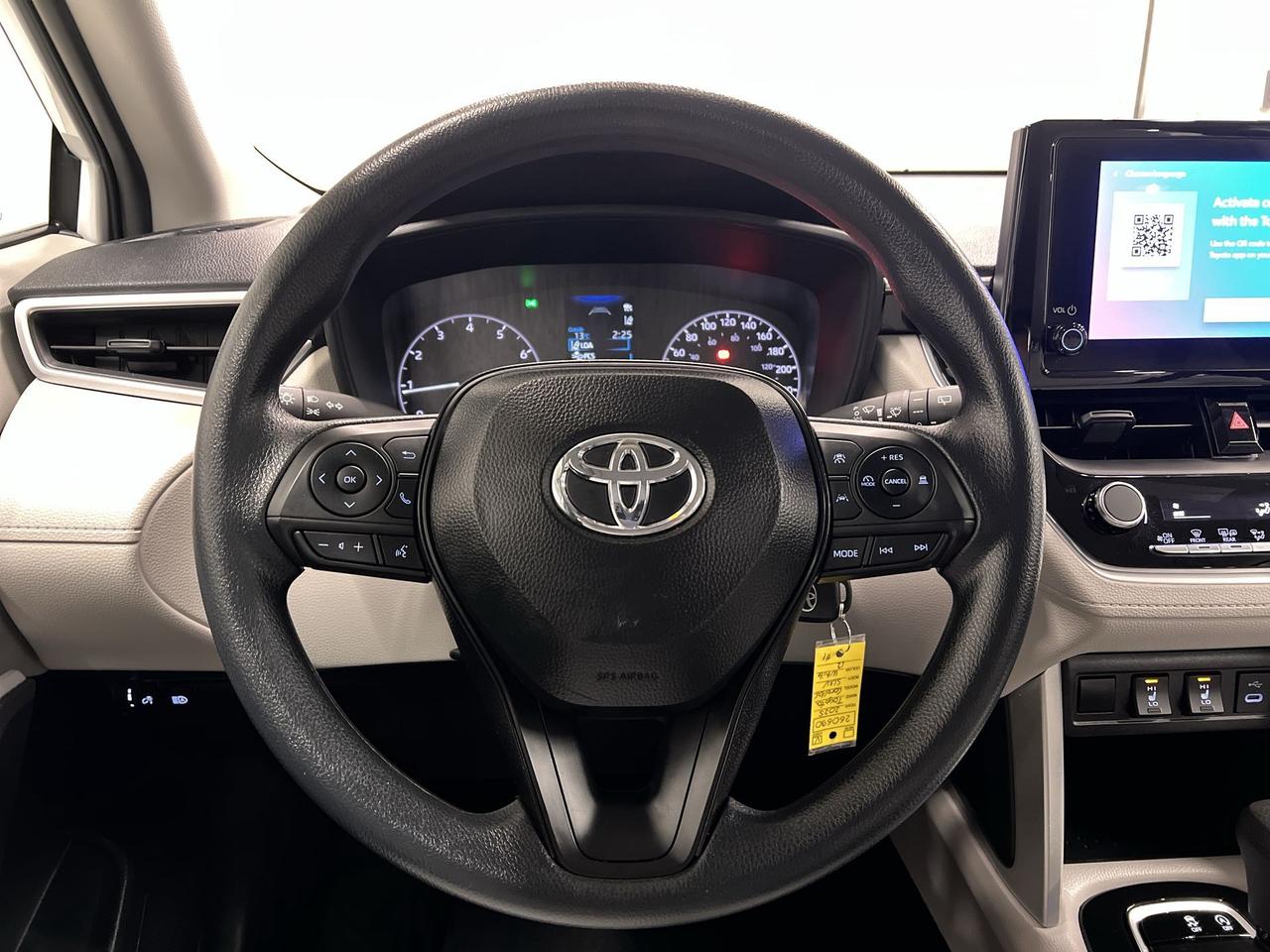 2025 Toyota Corolla Cross AWD | ONLY 13,000KMS! | HTD SEATS | CARPLAY | A/C Photo
