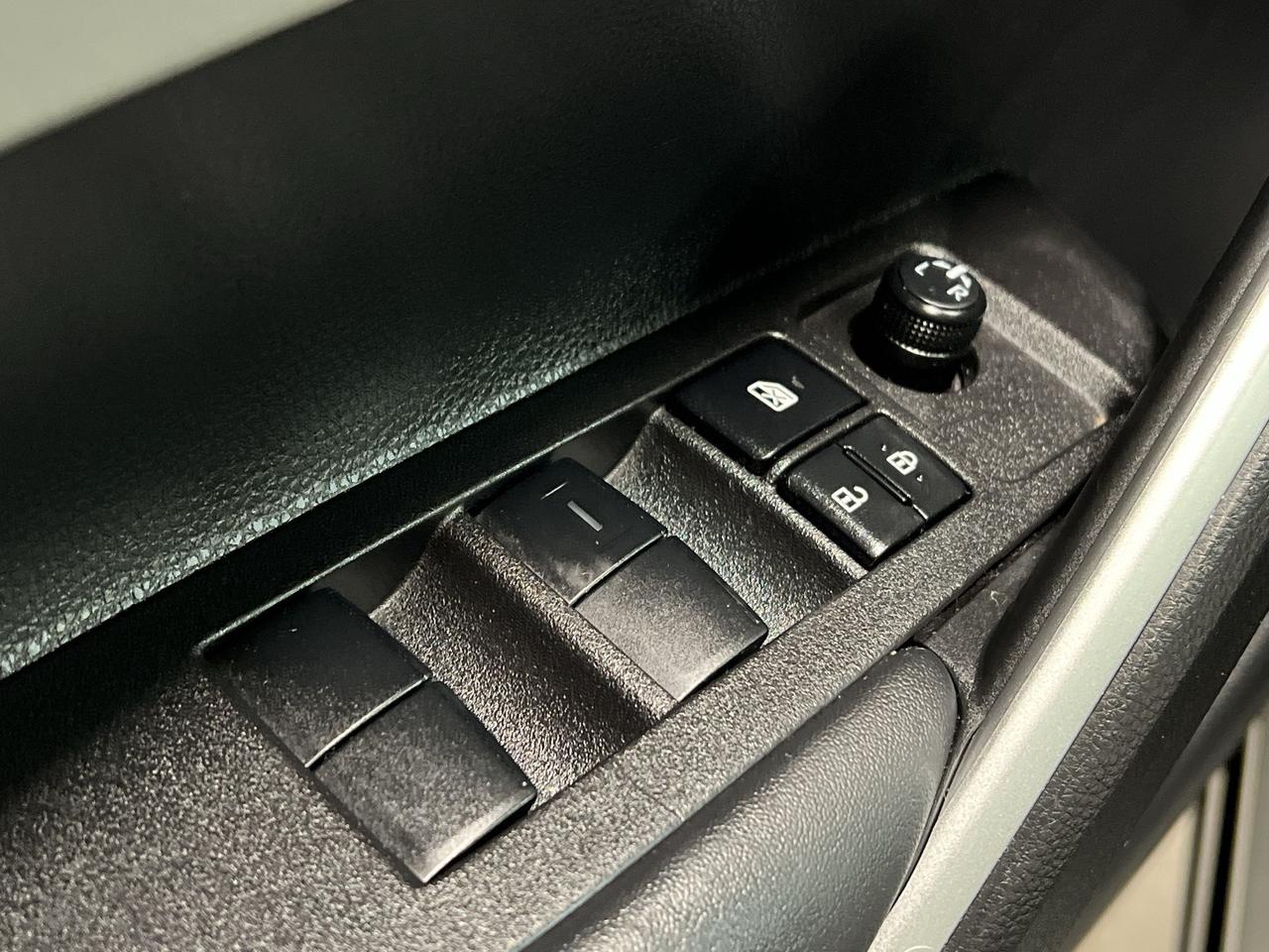 2025 Toyota Corolla Cross AWD | ONLY 13,000KMS! | HTD SEATS | CARPLAY | A/C Photo