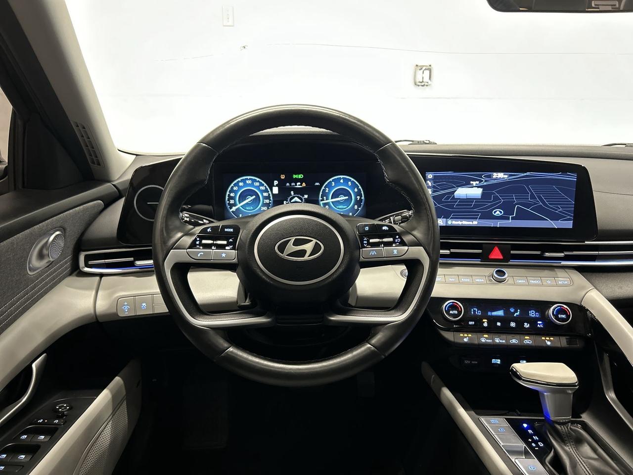 2024 Hyundai Elantra LUXURY | HTD LEATHER |CARPLAY | REMOTE START | NAV Photo