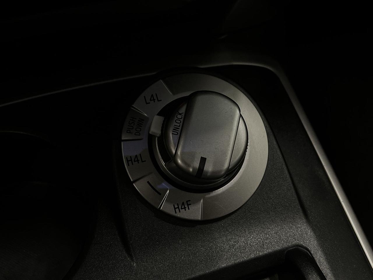 2016 Toyota 4Runner LIMITED 4X4 | 7-PASS | COOLED LEATHER | SUNROOF Photo