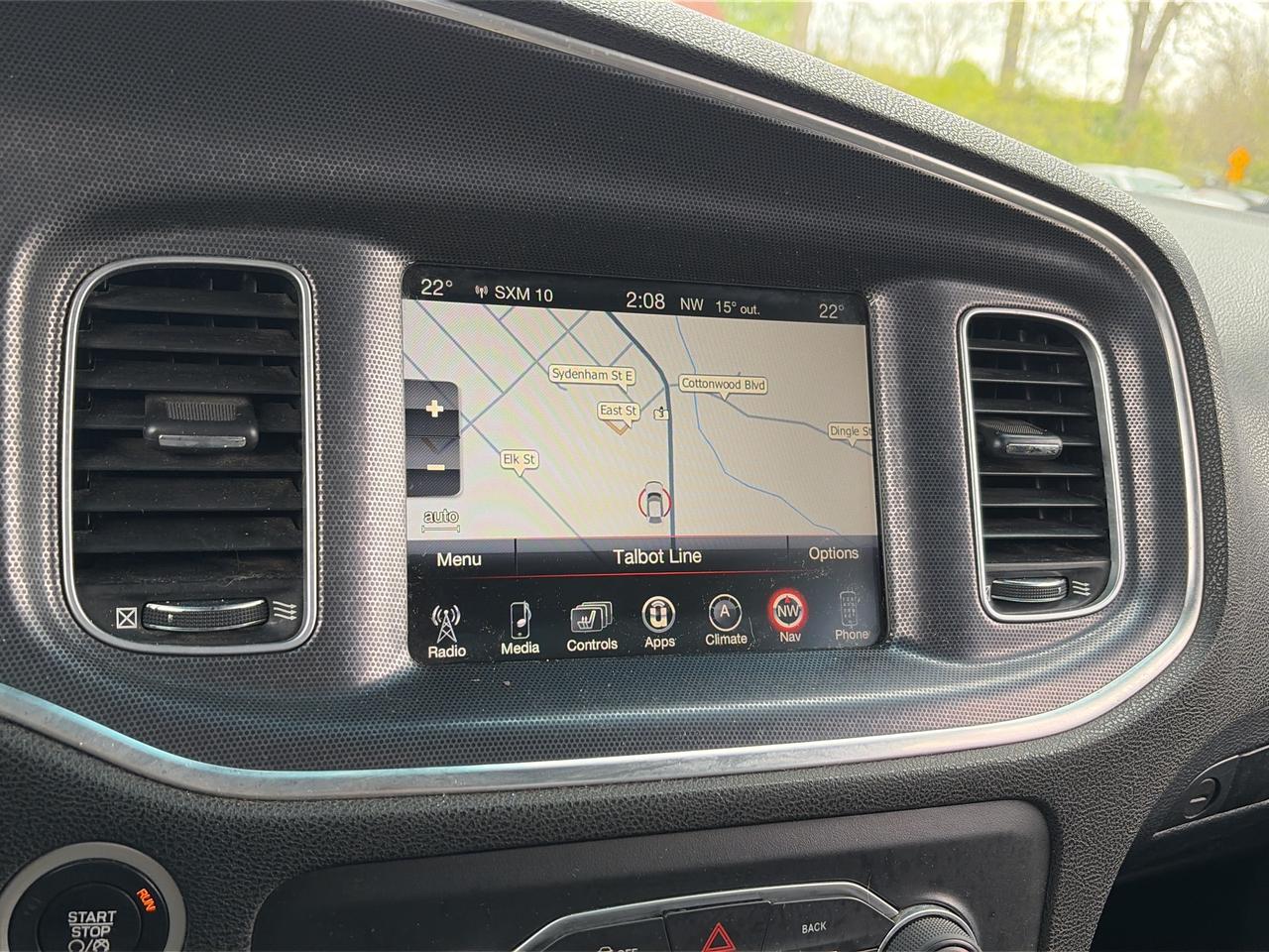 2016 Dodge Charger SXT, HEATED SEATS, REMOTE START, NAVIGATION! - Photo #21