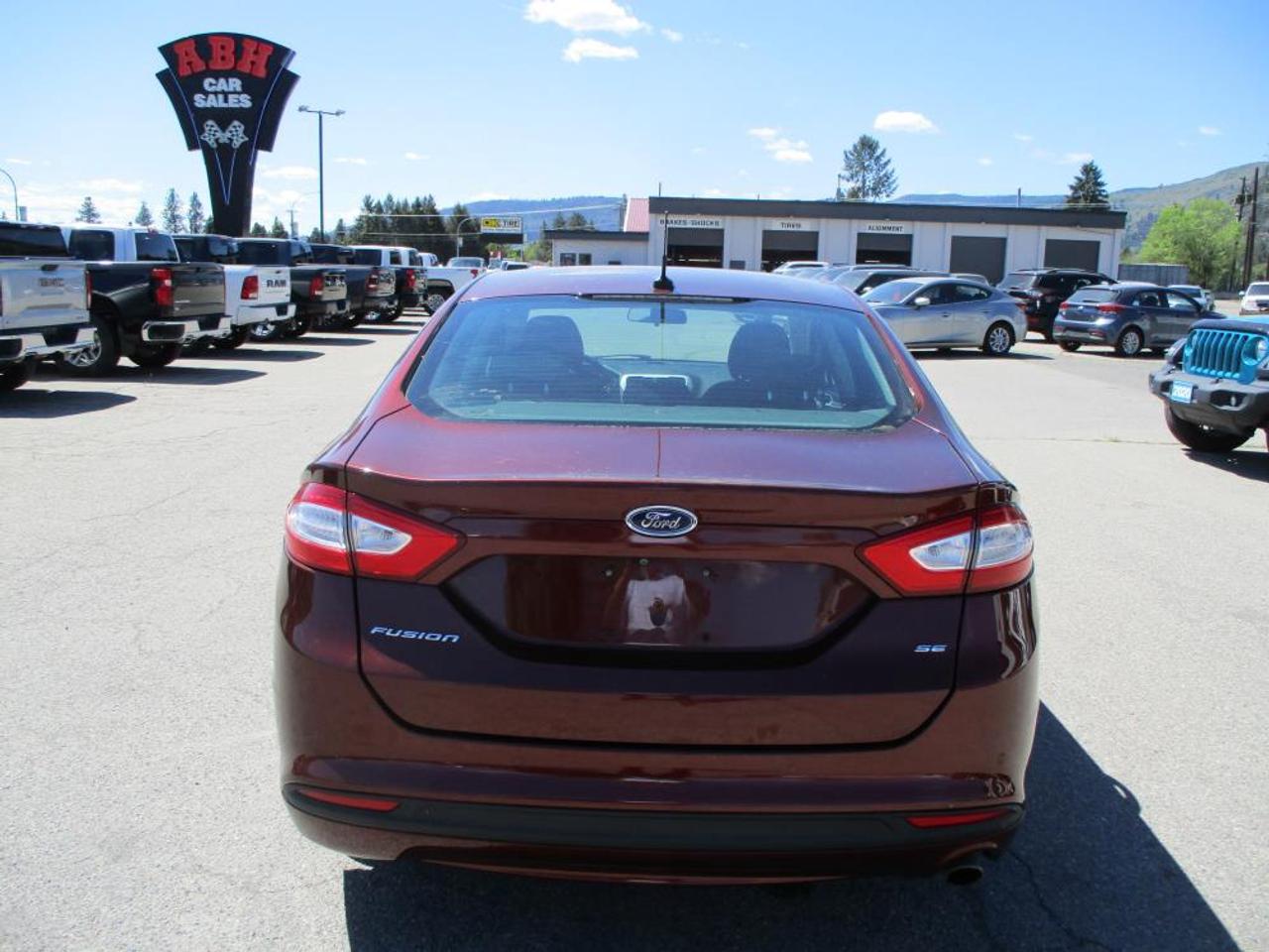 2015 Ford Fusion SE Photo