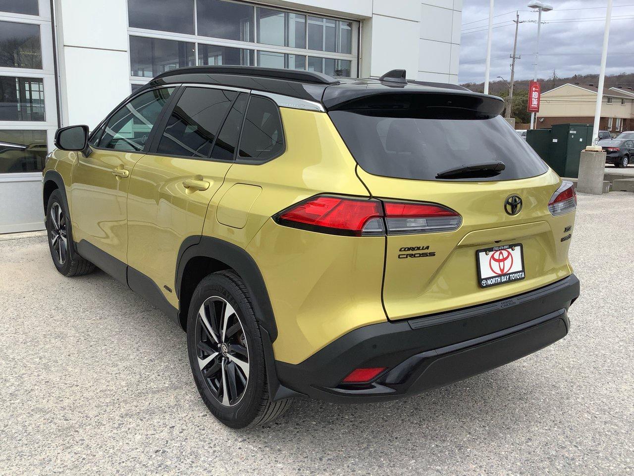 2024 Toyota Corolla Cross XSE Photo