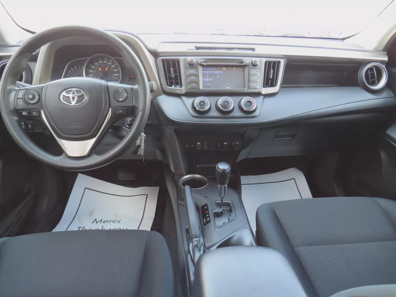 2015 Toyota RAV4 LE | Low KM!! | Clean Title No Accidents | AWD | Digital Touchscreen | Reverse Camera | CD Player | Heated Seats | Photo4