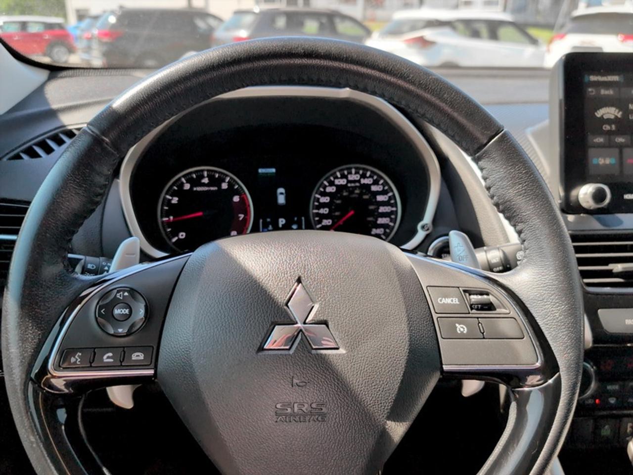 2022 Mitsubishi Eclipse Cross SE  **LOW MILEAGE** Photo
