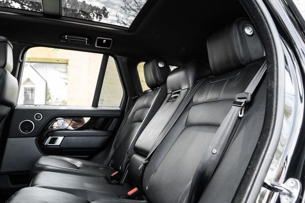 2021 Land Rover Range Rover HSE PHEV Photo