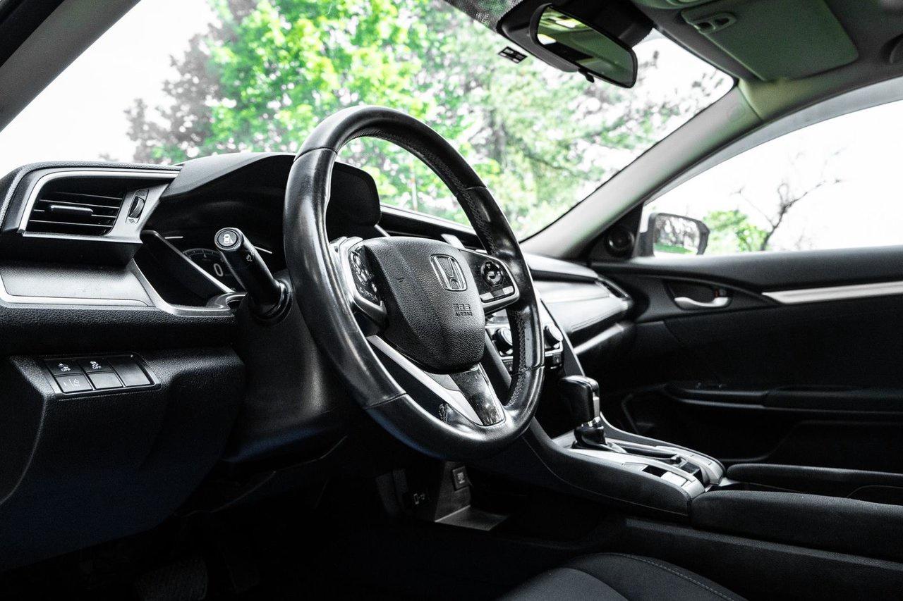 2021 Honda Civic Sedan EX Photo