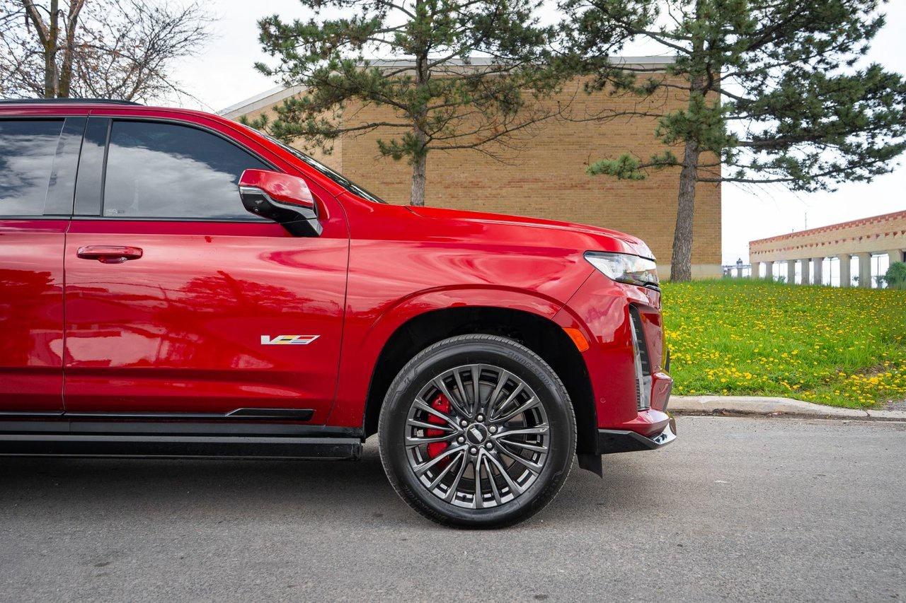 2023 Cadillac Escalade AWD V-Series Photo