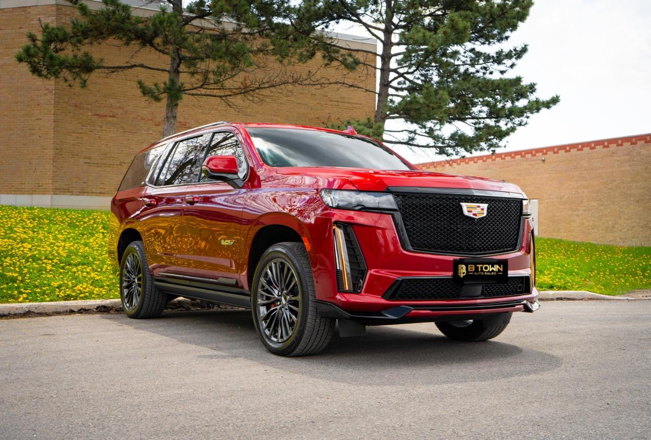 2023 Cadillac Escalade AWD V-Series Photo