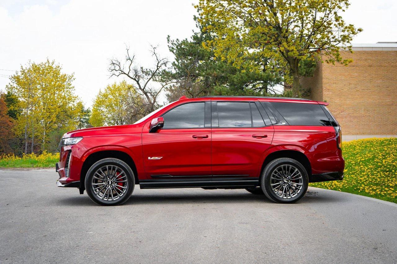 2023 Cadillac Escalade AWD V-Series Photo