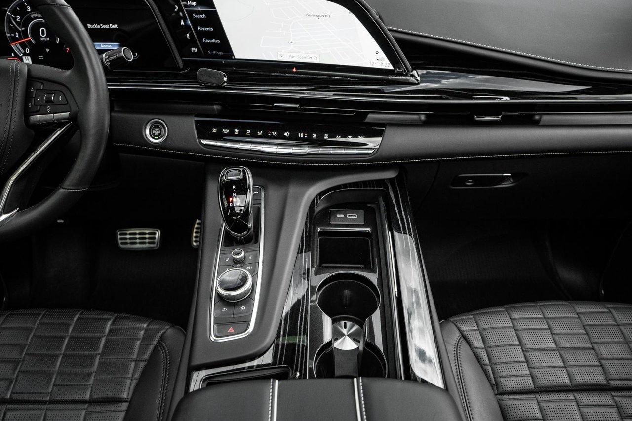 2023 Cadillac Escalade AWD V-Series Photo