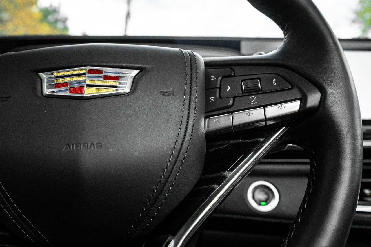 2023 Cadillac Escalade AWD V-Series Photo