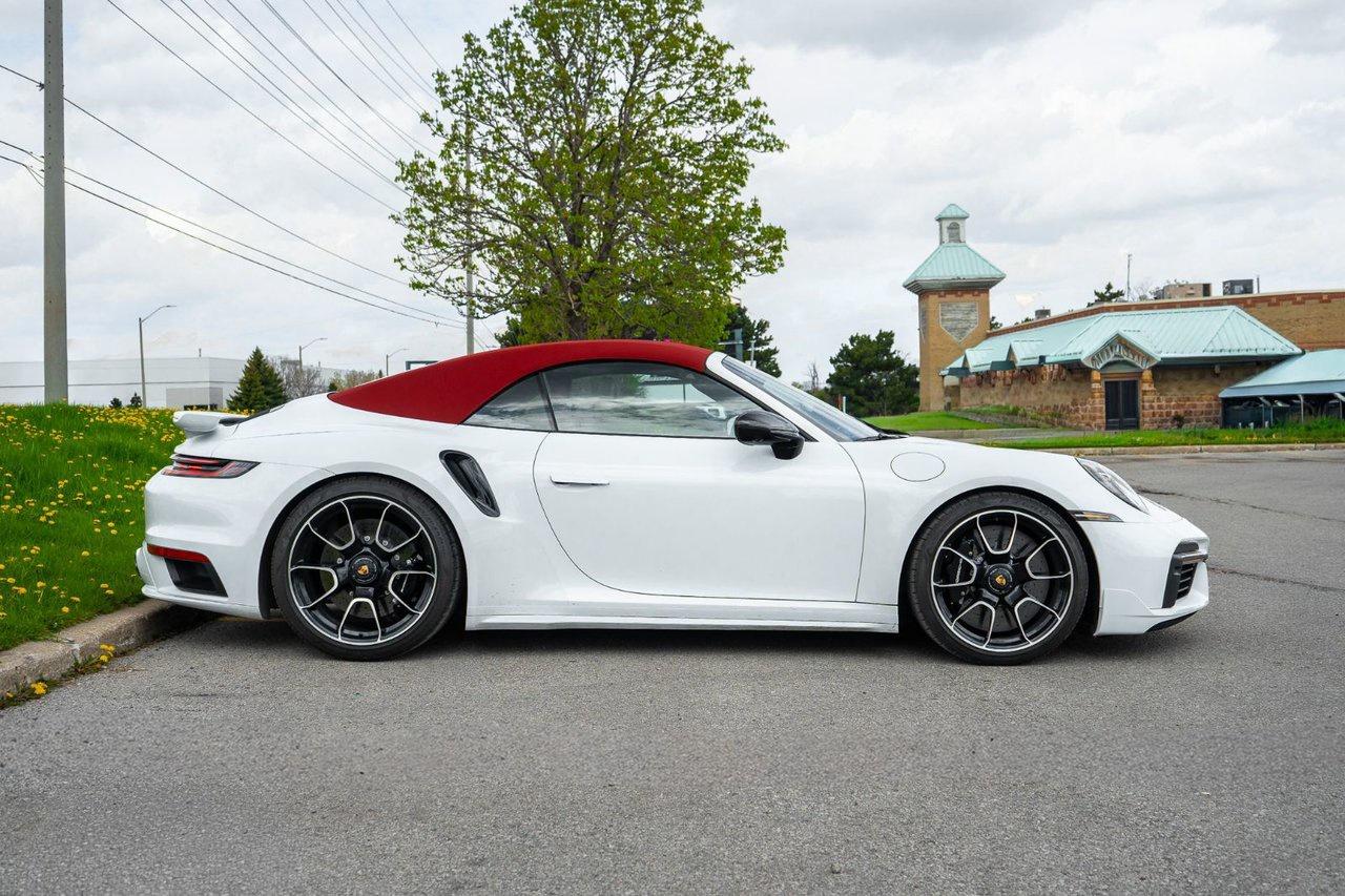 2021 Porsche 911 Turbo S Photo
