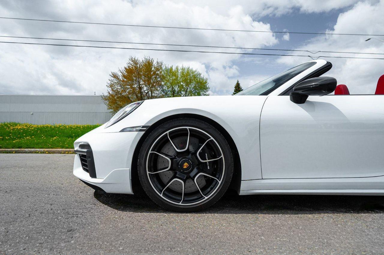2021 Porsche 911 Turbo S Photo