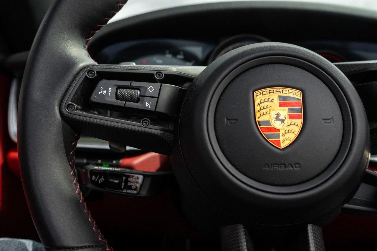 2021 Porsche 911 Turbo S Photo