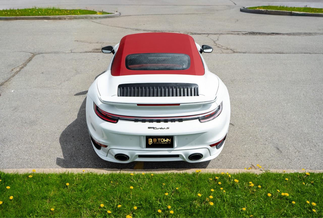 2021 Porsche 911 Turbo S Photo