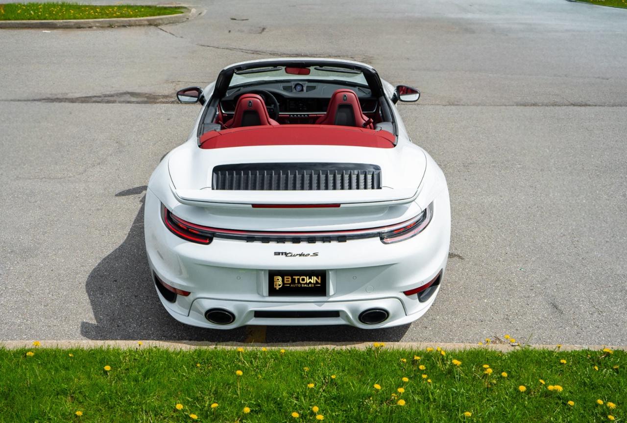 2021 Porsche 911 Turbo S Photo