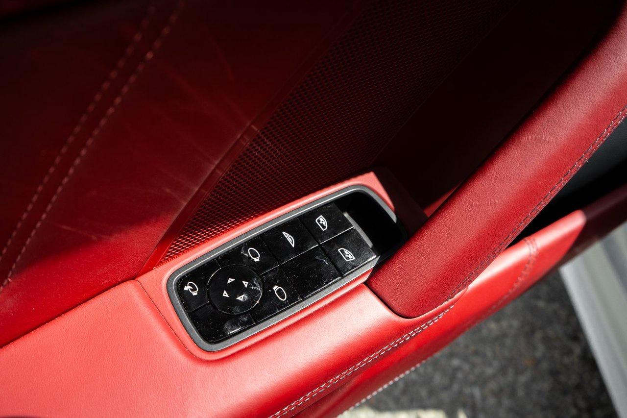 2021 Porsche 911 Turbo S Photo