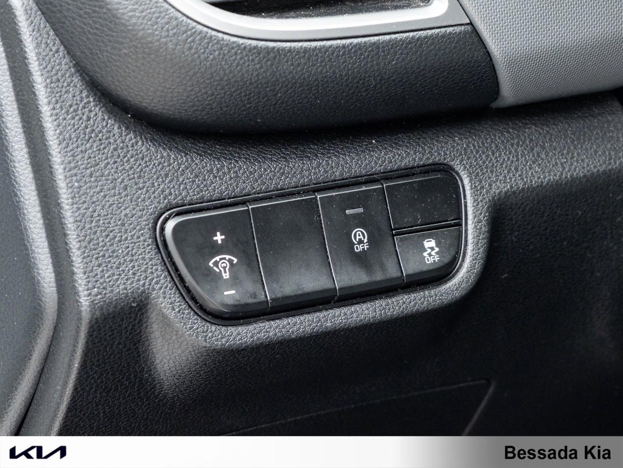 2023 Kia Seltos LX Photo