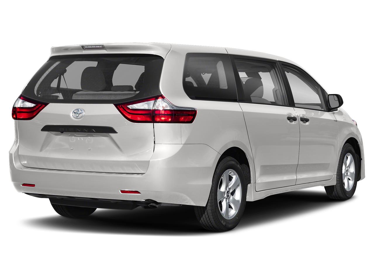 2020 Toyota Sienna LE Photo1