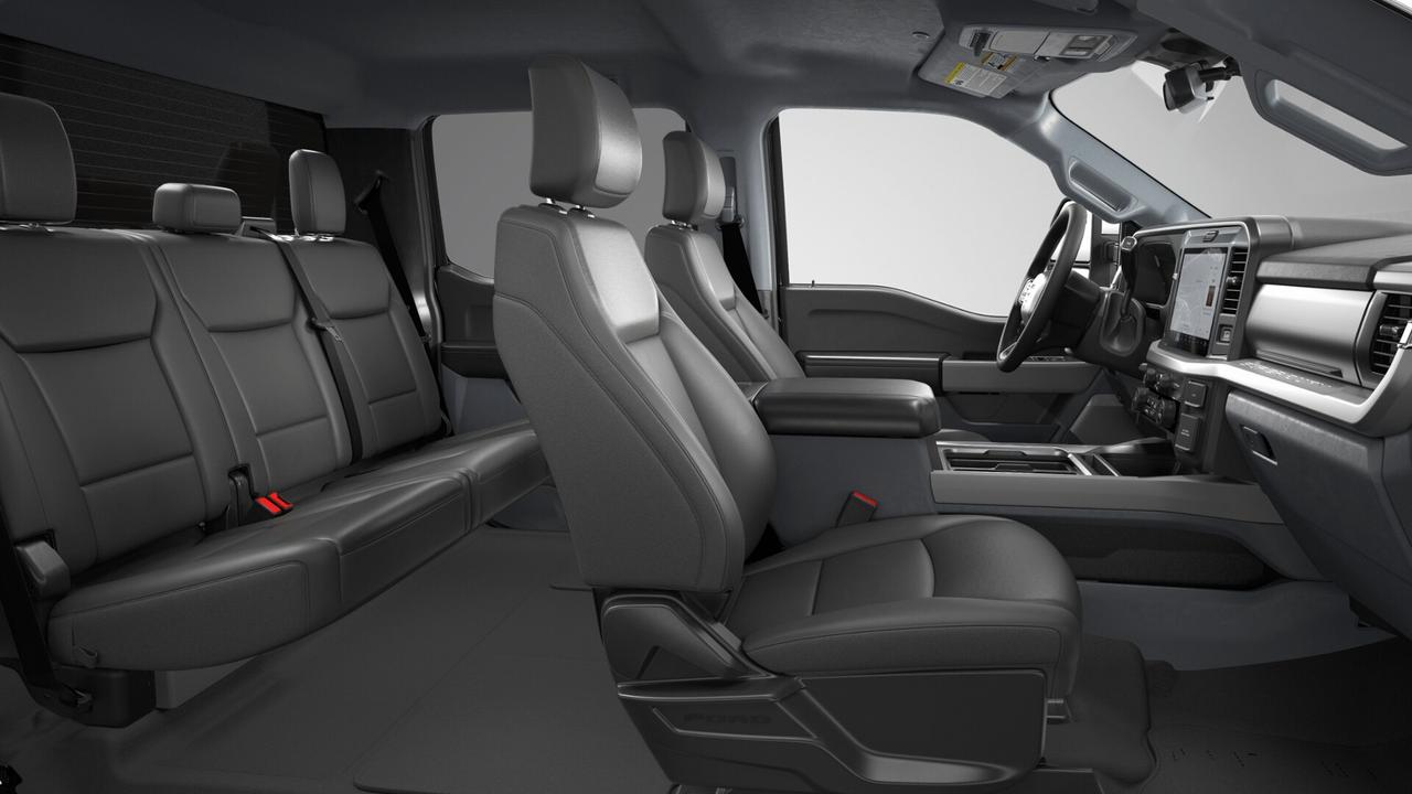 2026 Ford F-350 Super Duty SRW XLT Photo