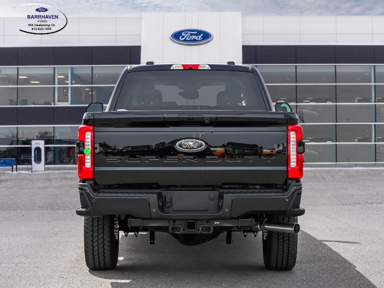 2026 Ford F-350 Super Duty SRW XLT Photo