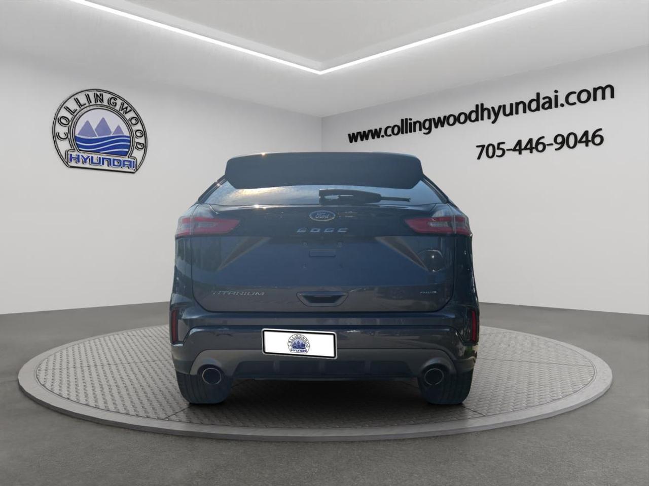 2021 Ford Edge Titanium Photo