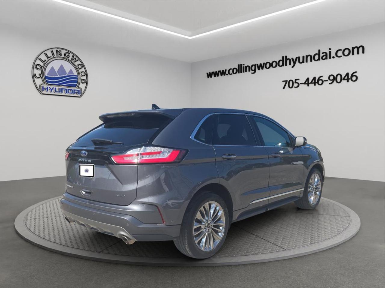 2021 Ford Edge Titanium Photo