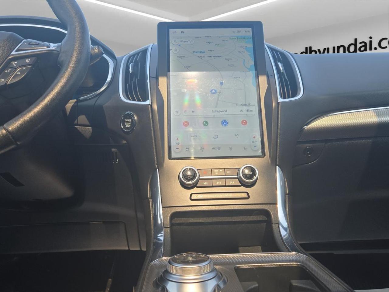 2021 Ford Edge Titanium Photo