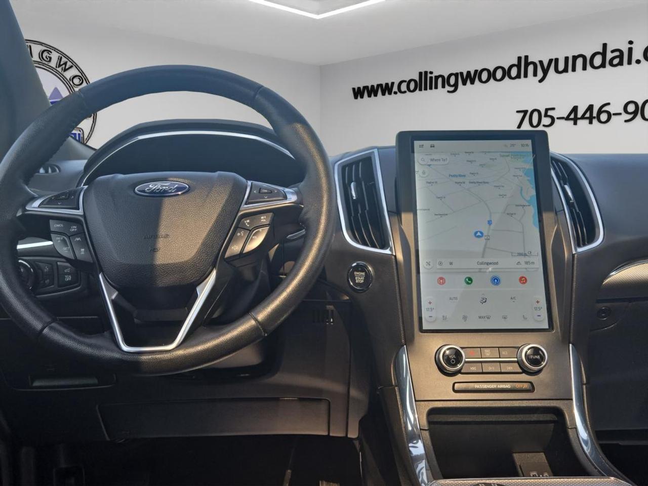2021 Ford Edge Titanium Photo