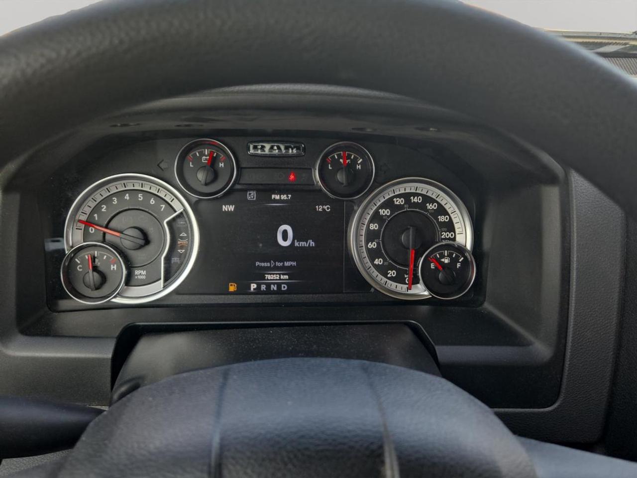 2020 RAM 1500 Classic EXPRESS Photo
