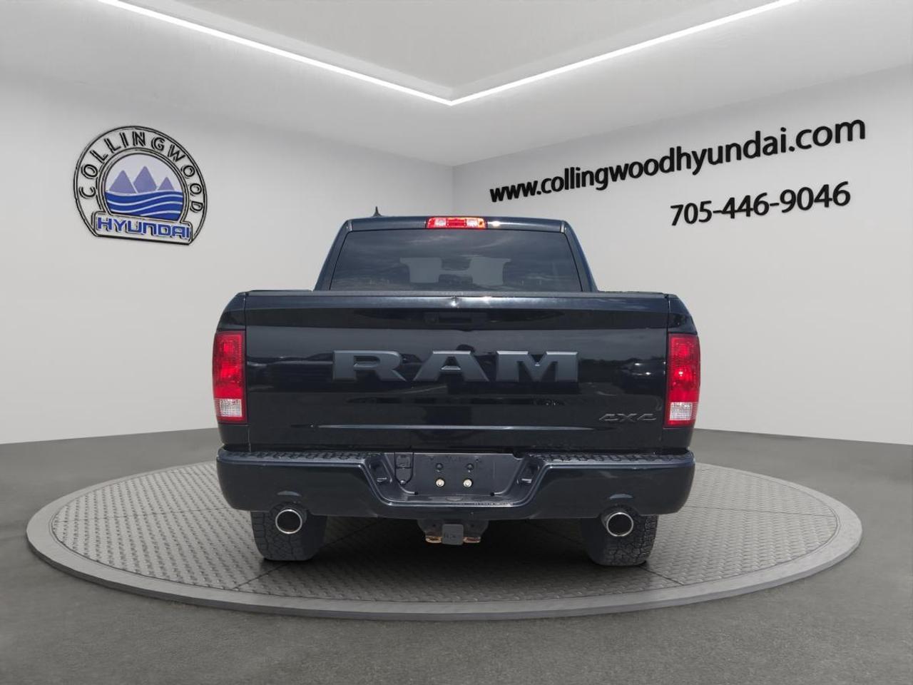 2020 RAM 1500 Classic EXPRESS Photo