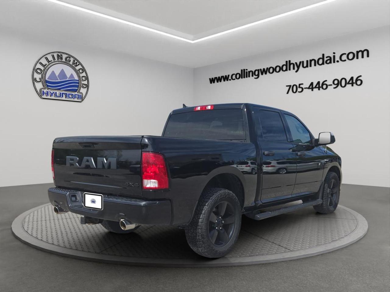 2020 RAM 1500 Classic EXPRESS Photo