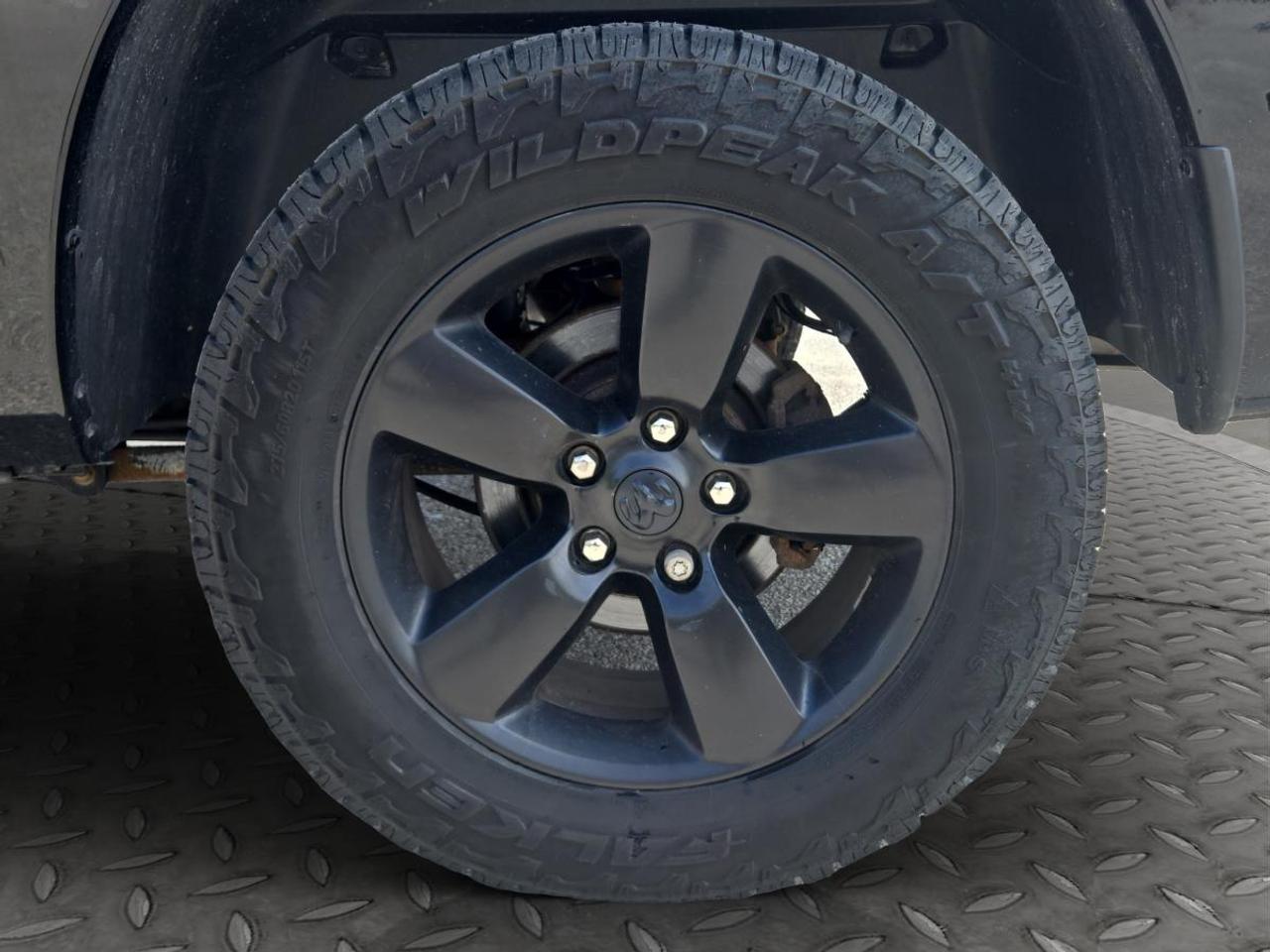 2020 RAM 1500 Classic EXPRESS Photo