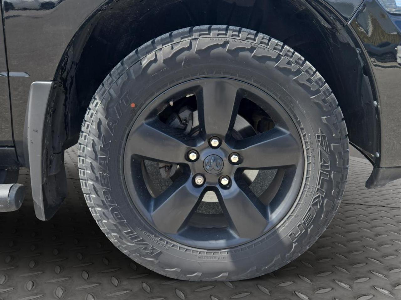 2020 RAM 1500 Classic EXPRESS Photo