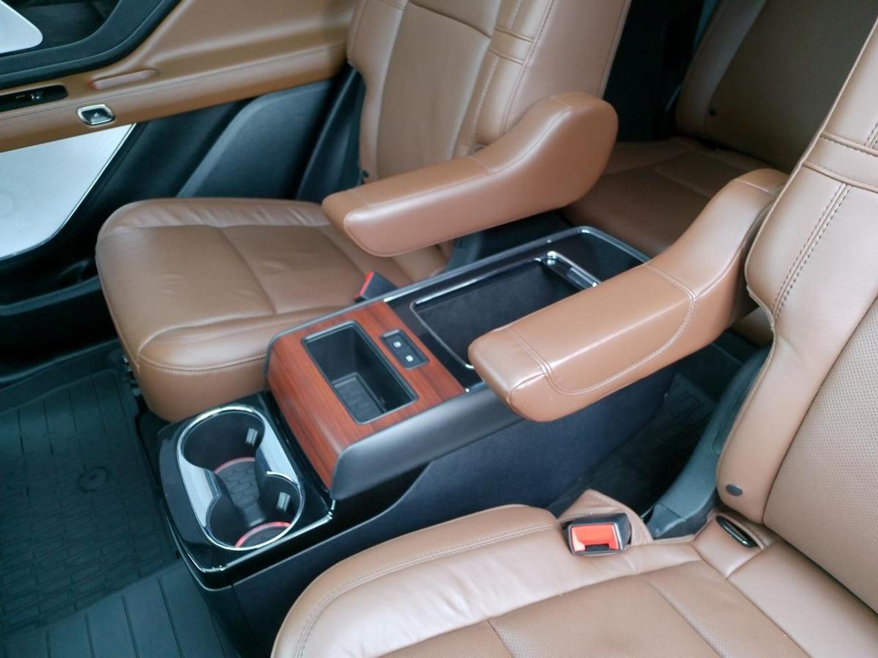 2023 Lincoln Aviator Reserve AWD Photo